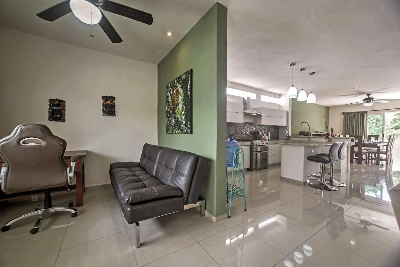 Casa Esmeralda With Pool Access And Furnished Patio! Tulum